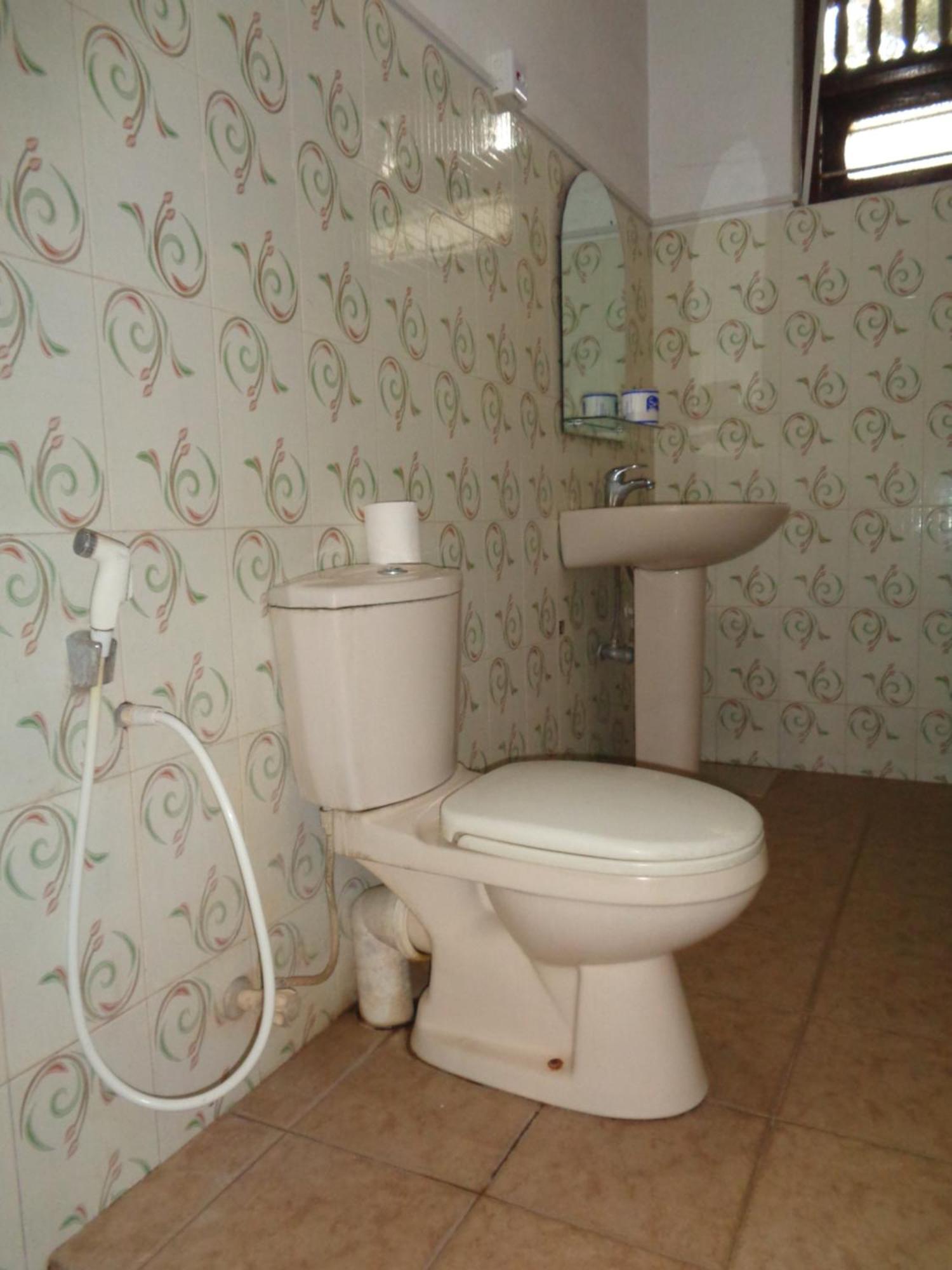 Saranga Holiday Inn Wellawaya Dış mekan fotoğraf