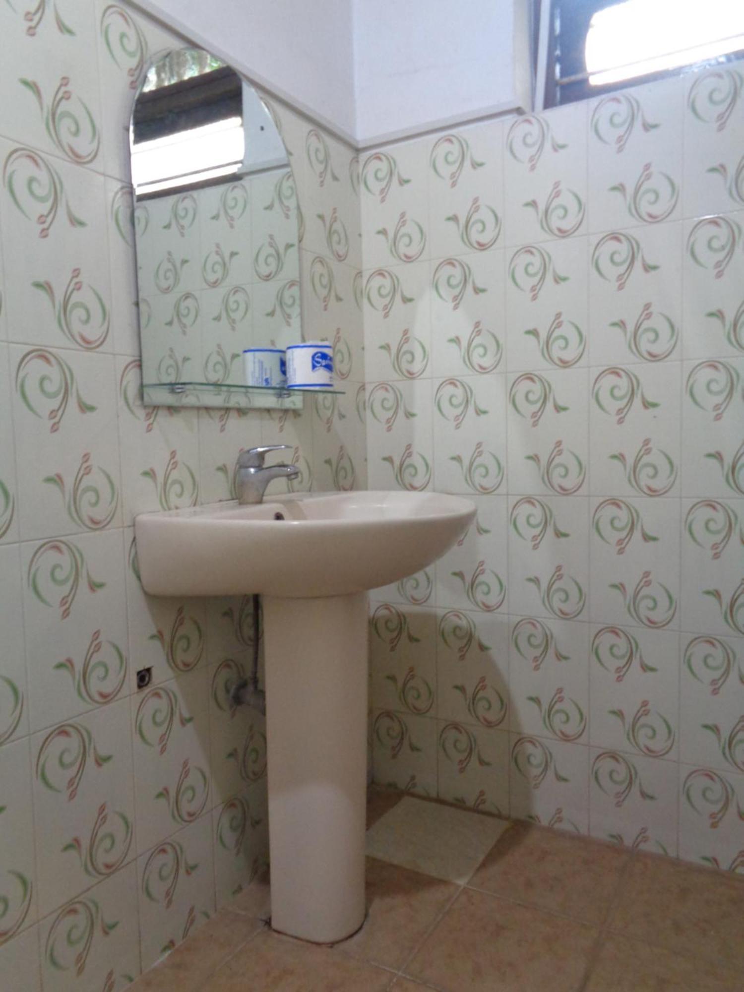 Saranga Holiday Inn Wellawaya Dış mekan fotoğraf